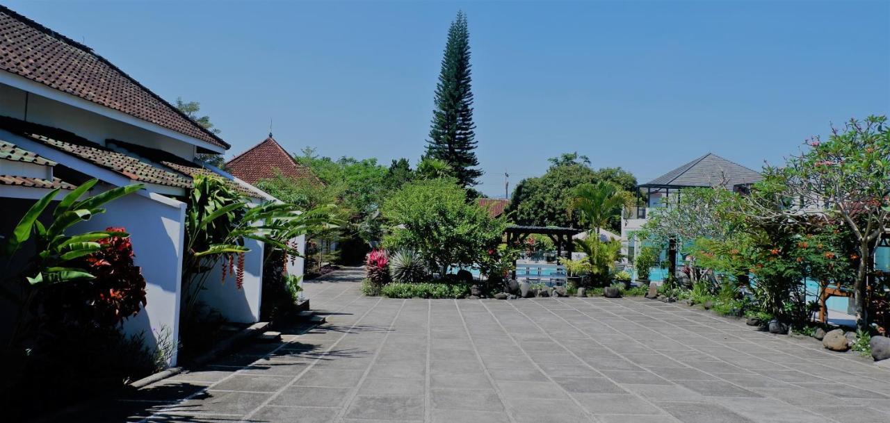 Hotel Minak Jinggo Banyuwangi  Εξωτερικό φωτογραφία